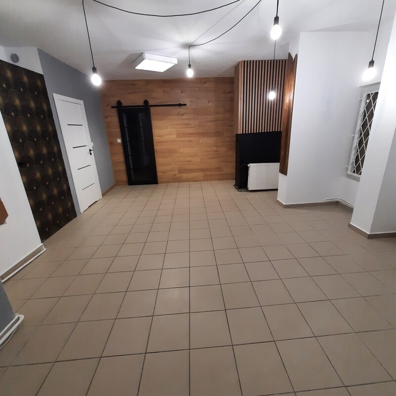 Elbląg DO WYNAJMU BUDYNEK USŁUGOWO – HANDLOWY Ul. PŁK. DĄBKA 76 B o