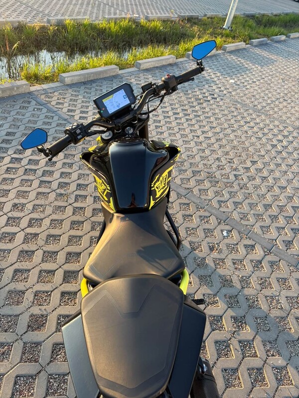 Elbląg **KTM DUKE 125 | 2017 | 32 146 km | 15 KM**