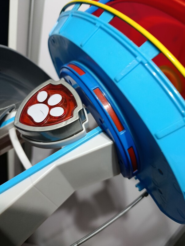 Elbląg Sprzedam bazę Psi patrol. Stan dobry. Do wyczyszczenia. Po naciśnięciu świeci się i wypowiada różne zdania w