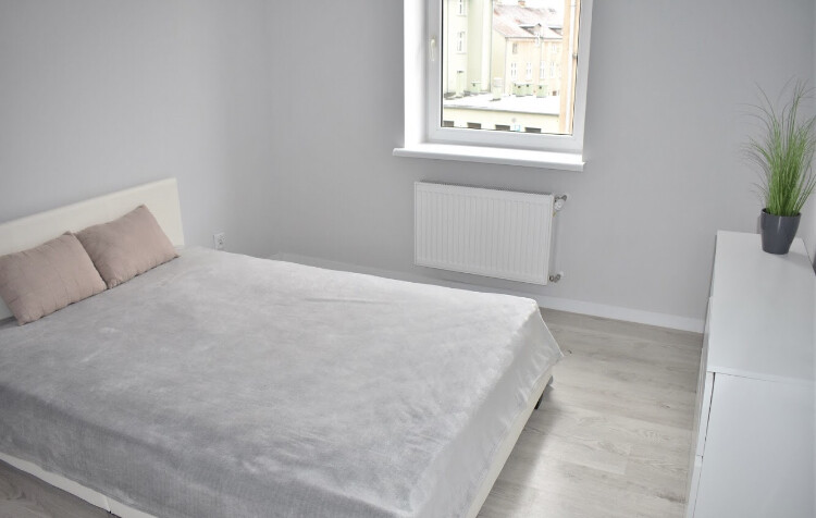 Elbląg Wynajmę mieszkanie od zaraz:- dwa pokoje - umeblowane- centrum miasta