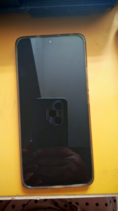 Elbląg IPHONE 15 cena 1400 zł Wbudowana pamięć: 128GB Pamięć RAM: 6 GB Kolor: Czarny Opcje SIM: Dual SIM, eSIM