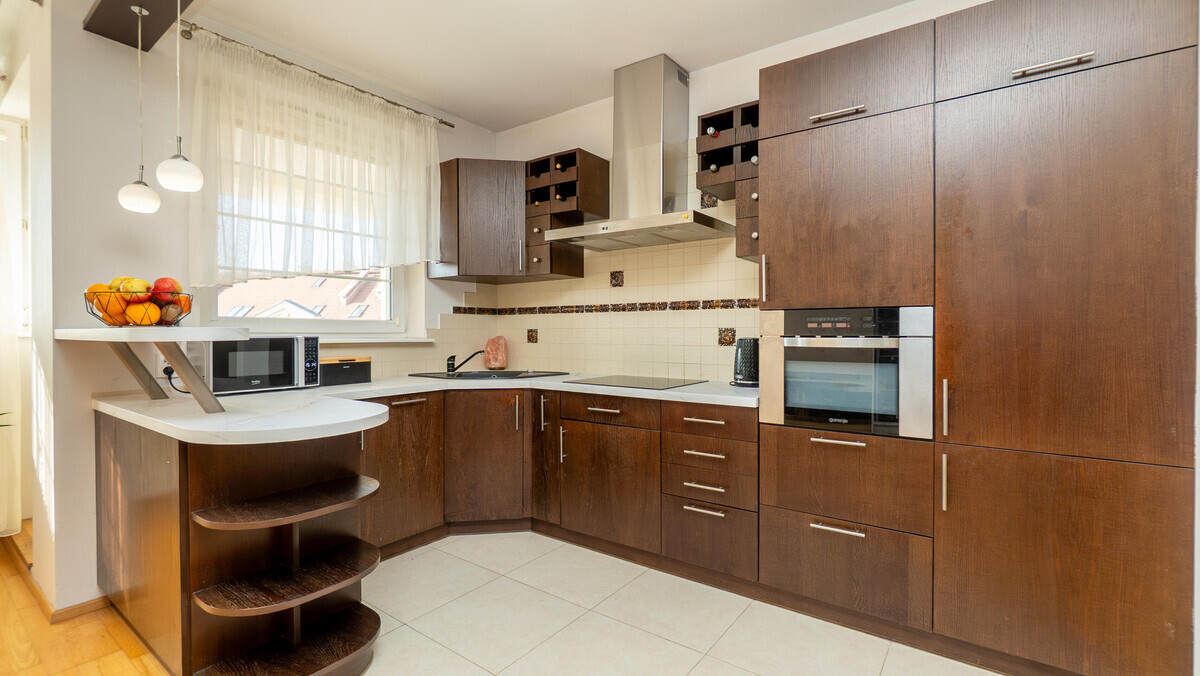 Elbląg TO MY SPRZEDAJEMYNIERUCHOMOŚCI W TYM MIEŚCIEBIURO NIERUCHOMOŚCIAMERICAN HOMEFOR SALE - 2 POKOJE - 3 MAJA