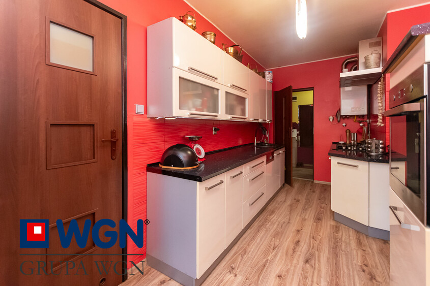 Elbląg WGN Nieruchomości oddział Elbląg prezentuje mieszkanie w centrum miasta na 2 piętrze, o powierzchni 76m2,z