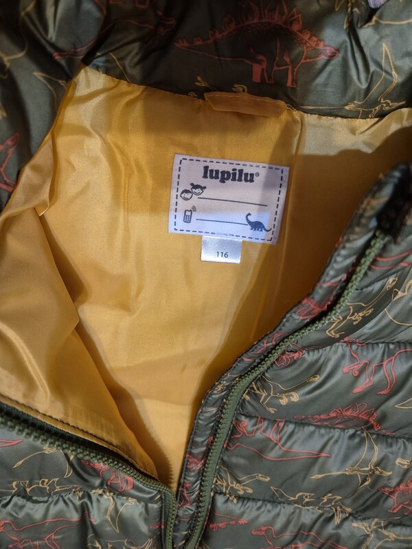 Elbląg Dwie kurtki rozmiar 110/116 firmy Lupilu:
- jedna na cienkim polarze
- druga pikowana
Po jednym dziecku,