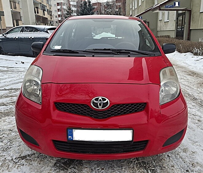 Elbląg TOYOTA YARIS1.0 BenzynaM-2011 rSalon PolskaPrzebieg 171 tyś. kmZADBANA