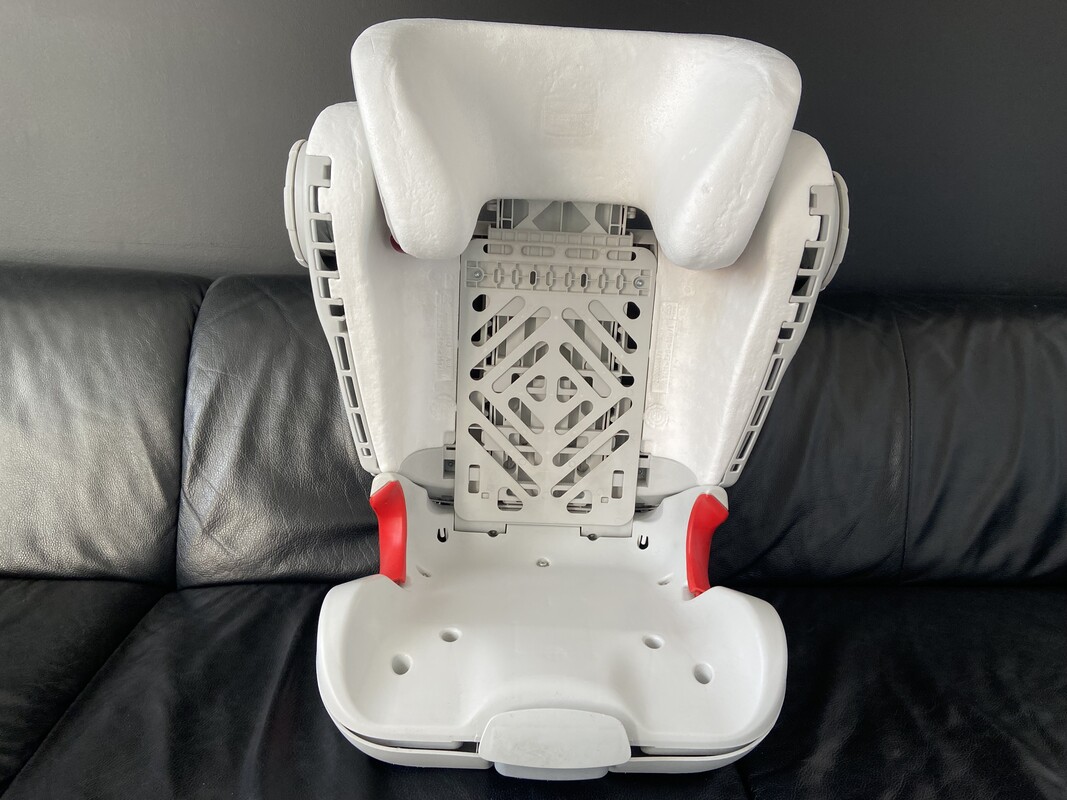 Elbląg Fotelik samochodowy Britax Romer, przeznaczony dla dzieci w przedziale wagowym 15-36 kg, Fotelik jest