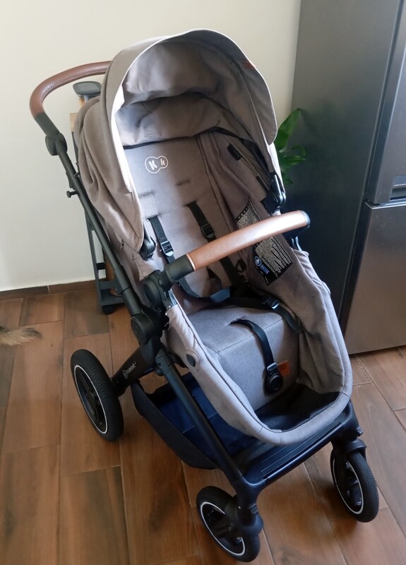 Elbląg Wózek Kinderkraft B- Tour Gondola / Spacerówka
- Od urodzenia do około 4 lat (22 kg)
- Torba + Folia