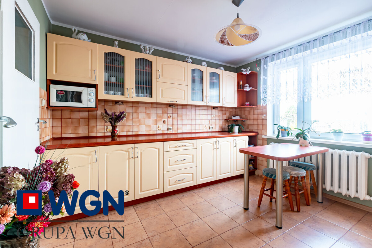 Elbląg WGN Nieruchomości oddział Elbląg prezentuje Państwu na sprzedaż słoneczny dom o powierzchni 200 m2 z