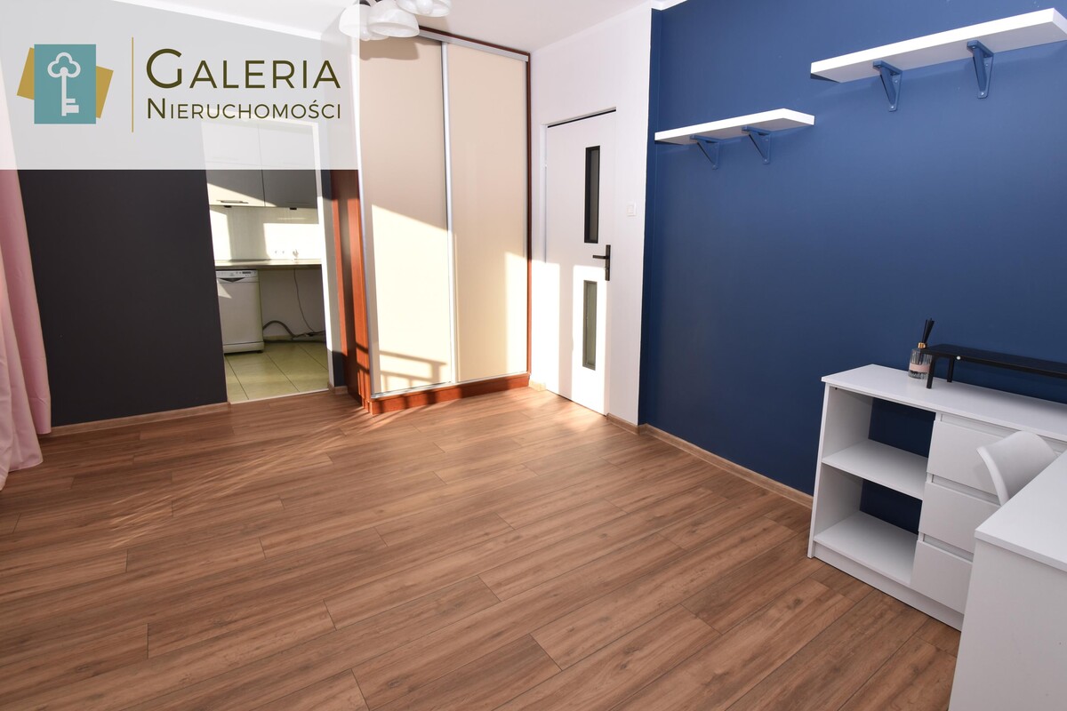 Elbląg GALERIA NIERUCHOMOŚCIZ pasji i miłości do nieruchomościNa sprzedaż: 2 pokoje, gotowe do zamieszkania przy ulicy