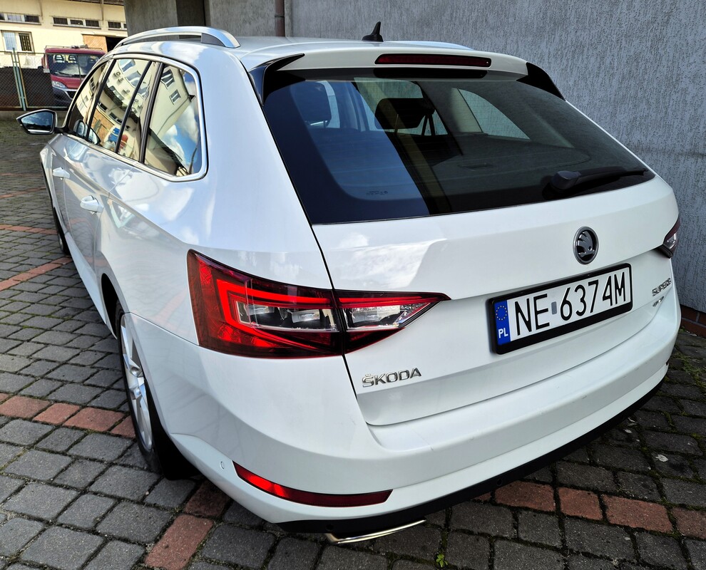 Elbląg Skoda SuperB 2,0Benzyna 272Km 2019Rok DSG Automatyczna Skrzynia 4X4-Elektryczne Szyby Abs Radio Sprawna