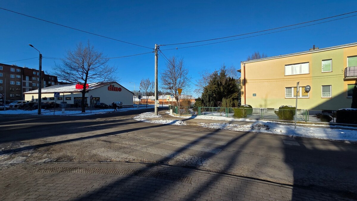 Elbląg BIURO NIERUCHOMOŚCISZULC& SZULCNA SPRZEDAŻMieszkanie z garażem - Braniewo ul. Armii