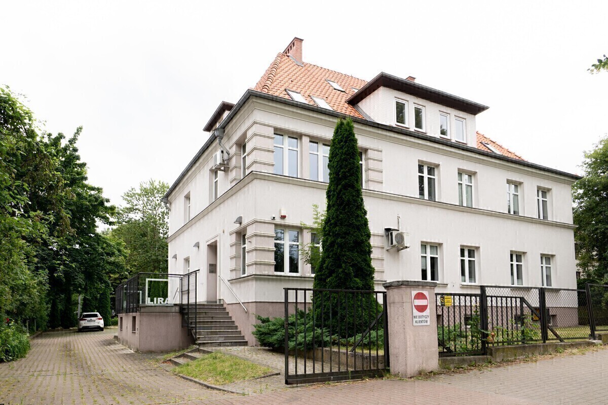 Elbląg &nbsp; TO MY SPRZEDAJEMYNIERUCHOMOŚCI W TYM MIEŚCIEBIURO NIERUCHOMOŚCIAMERICAN HOMEWYNAJMĘ - BUDYNEK -