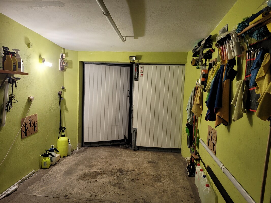 Elbląg Sprzedam garaż murowany – Elbląg, ul. Krakusa Na sprzedaż murowany, piętrowy garaż zlokalizowany w