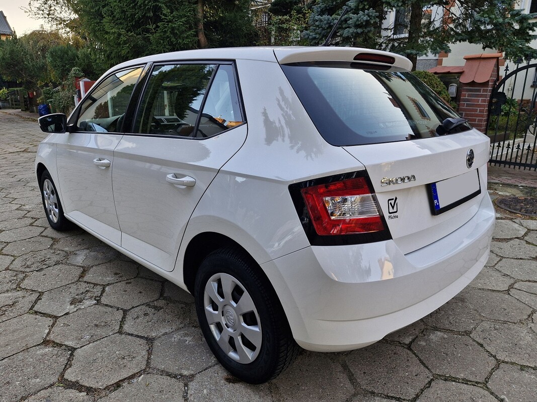 Elbląg Skoda Fabia1.0 BenzynaModel 2017Klimatyzacja154 tys kmKupiona w Polskim Salonie