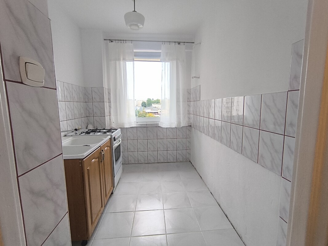 Elbląg Sprzedam mieszkanie 2-pokojowe w centrum Elbląga, ul Brzeska 32 /balkon/parking/ winda/ -42,20 m2 Cena 309 000 do