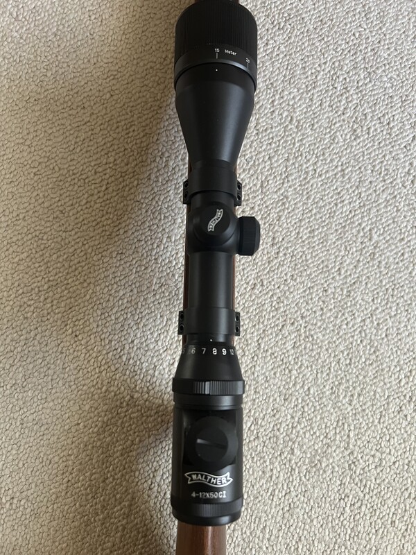 Elbląg Sprzedam doskonałą Niemiecką wiatrówkę Weihrauch HW 57 kal.4,5mm, dolny naciąg, piękna drewniana osada, luneta