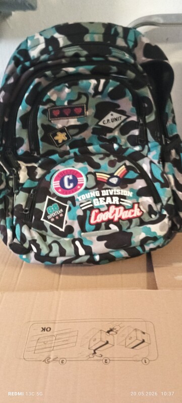 Elbląg Witam dres Nike buty adidasy i jeszcze dużo innych. dużo koszulek bluz spodni dresowych kurtek rozmiar