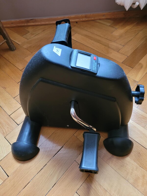 Elbląg Sprzedam zestaw sprzętów rehabilitacyjnych, pomocniczych, przeznaczonych dla osób starszych. Są one w bardzo