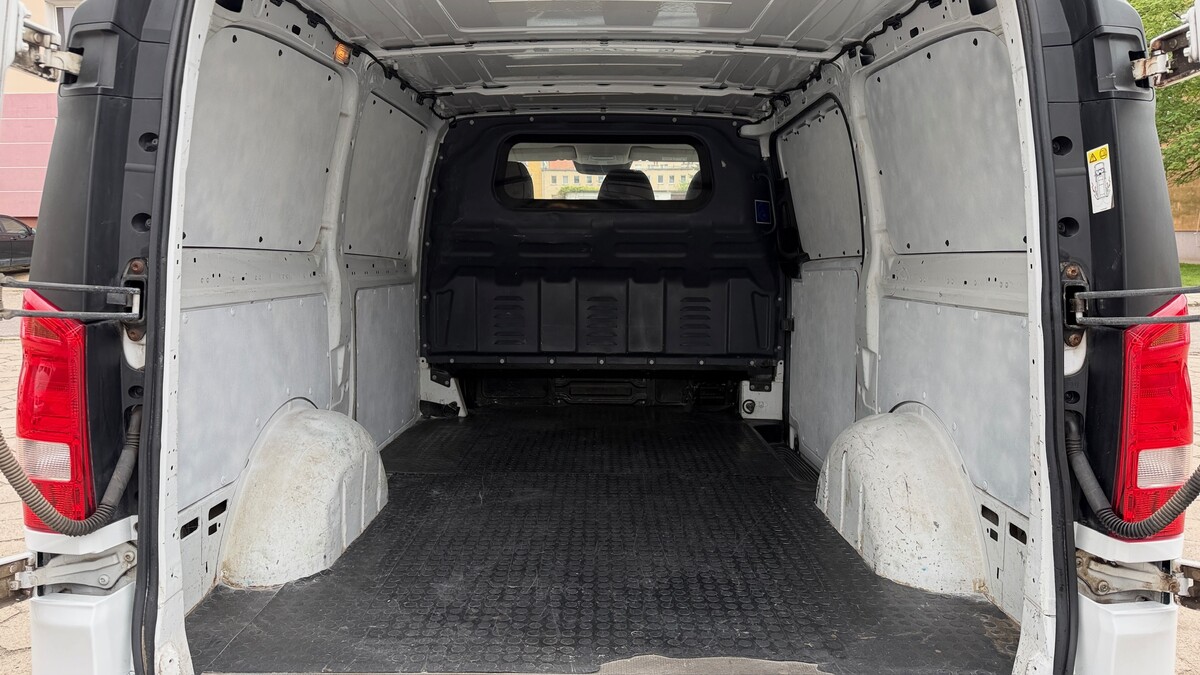 Elbląg Sprzedam swój samochód jakim jest Mercedes-Benz Vito , z silnikiem diesla o pojemności 2.2Auto w bardzo dobrym
