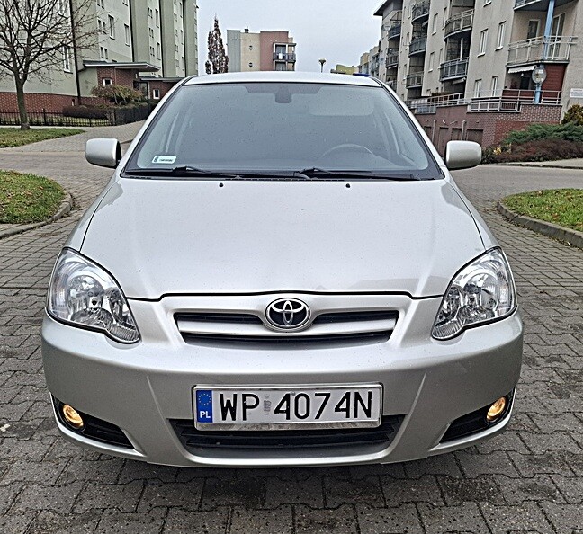 Elbląg TOYOTA COROLLA1.4 D4DStan Wzorowy 2 kpl. kółrozrząd na łańcuszkuBardzo Małe Spalanie
