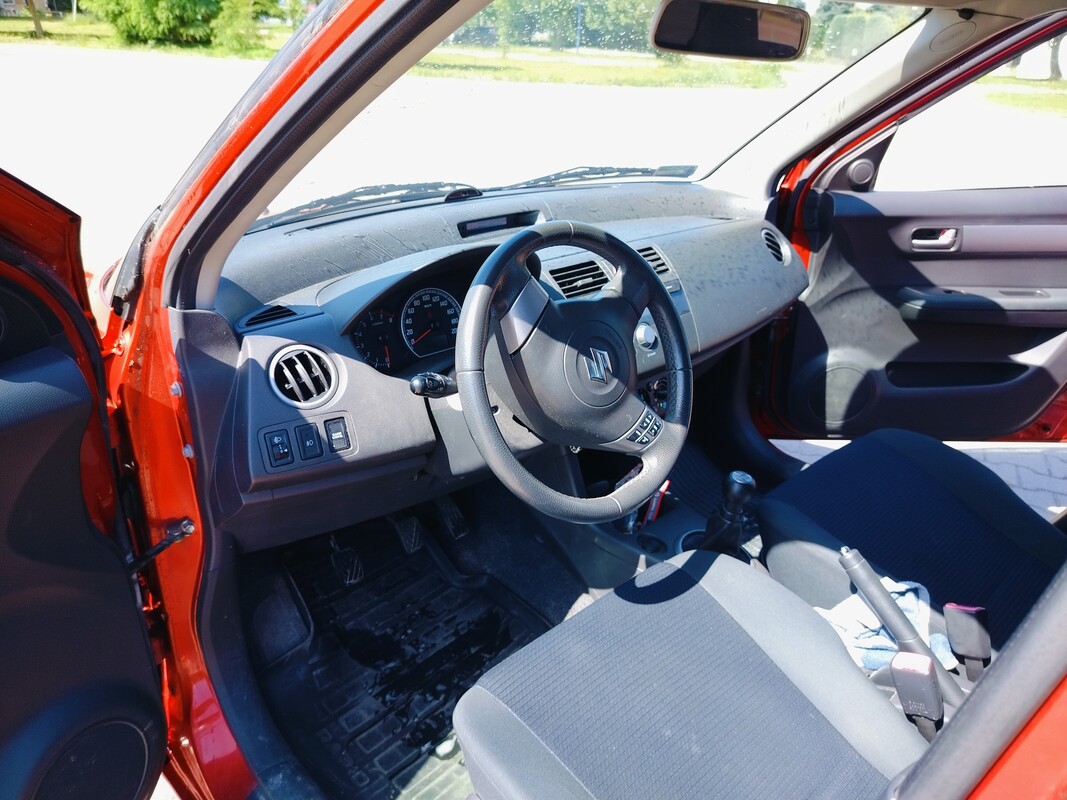 Elbląg Sprzedam samochód Suzuki Swift. Rok produkcji 2008,przebieg 95 000 km. Samochód bezwypadkowy. ABS, 4 poduszki