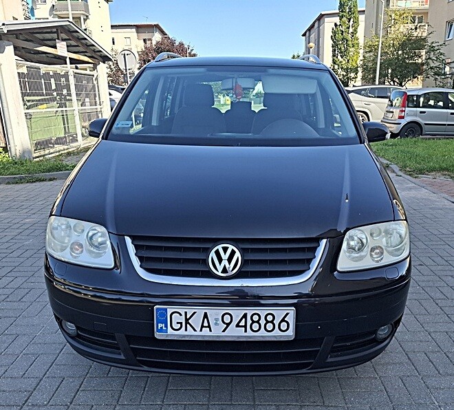 Elbląg VW TOURAN1.6 BenzynaZadbanyRodzinnyDługo opłatyNowy Rozrząd