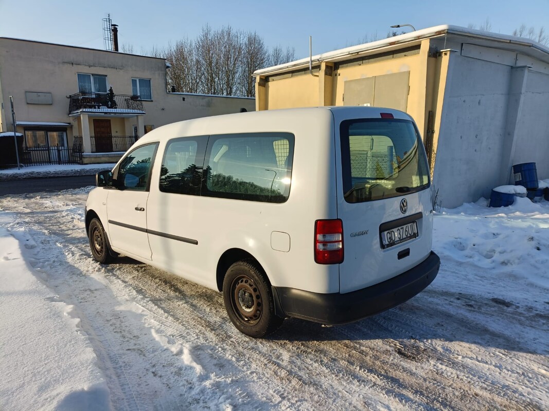 Elbląg Sprzedam VW Caddy 1.6 tdi w wersji przedłużonej MaxiWyposażenie:Klimatyzacja ręcznaElektryczne szyby i