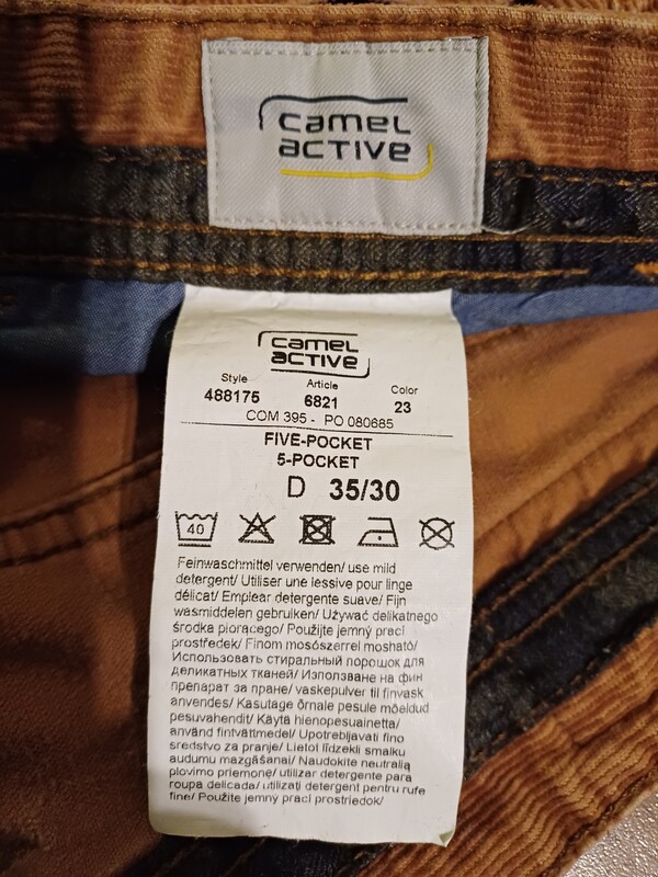 Elbląg Spodnie męskie sztruksy CAMEL ACTIV ( niemiecka marka, której początki sięgają wyścigów Camel Trophy)stan