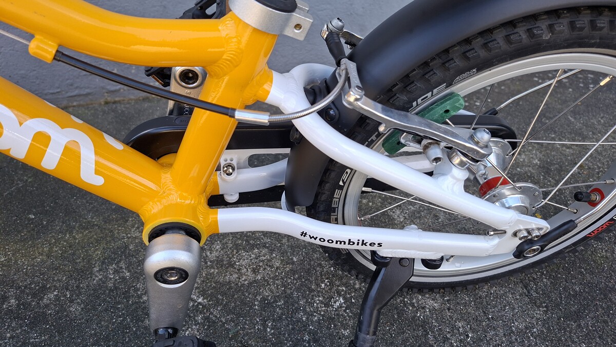 Elbląg Sprzedam rower Woom 2 z błotnikami i stopką. Stan bardzo dobry, delikatnie ślady użytkowania.
Możliwość