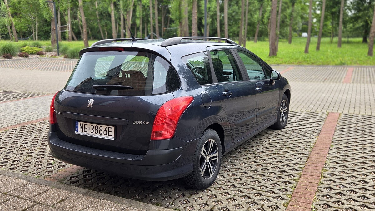 Elbląg Mam do sprzedaży zadbanego Peugeota 308 z ekonomicznym i niezawodnym silnikiem diesla 1.6 HDi o mocy 92 KM.