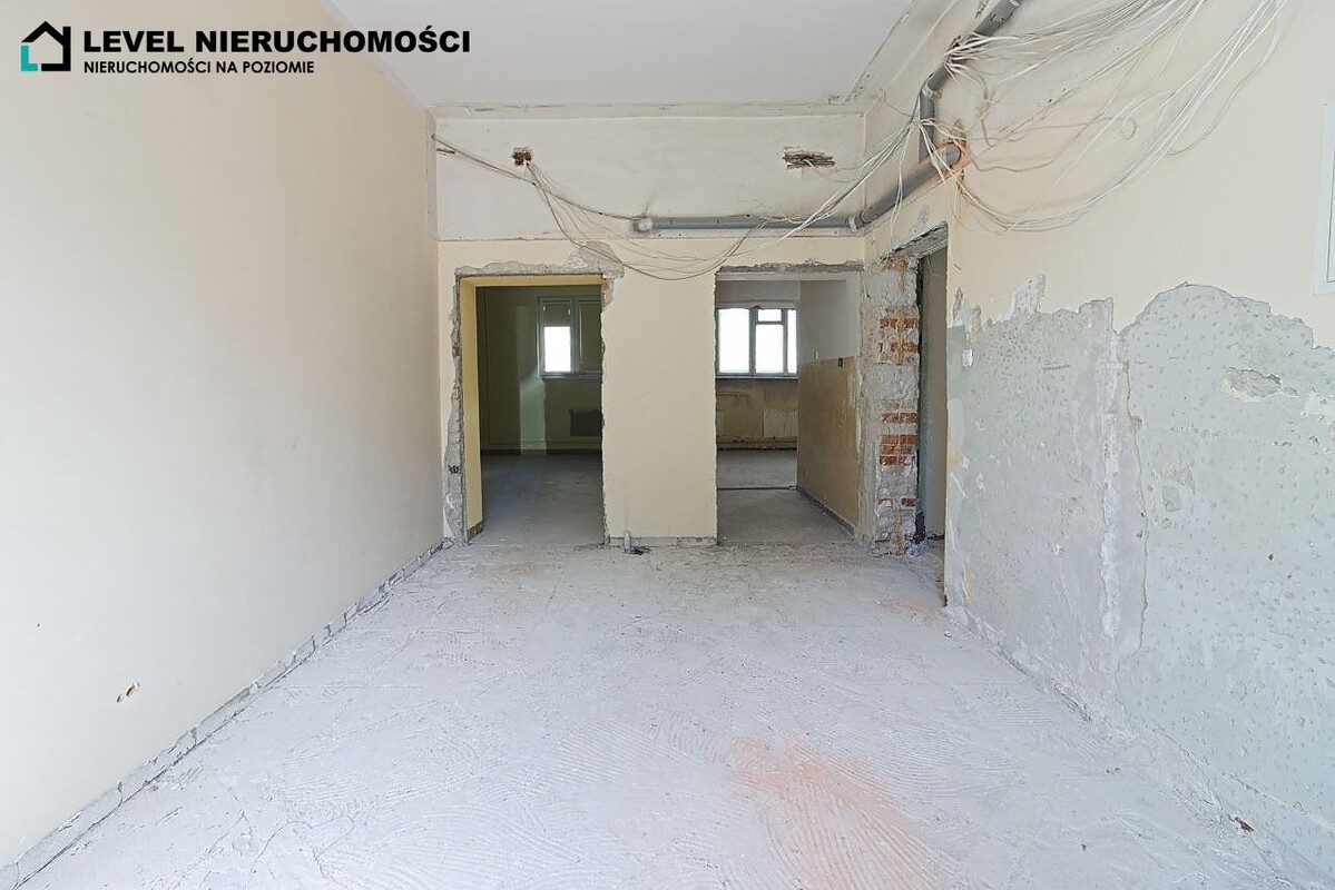 Elbląg LEVEL NIERUCHOMOŚCILokal w mieście z możliwościamiul. Wyspiańskiego 269,8 m2NIERUCHOMOŚCI NA POZIOMIE