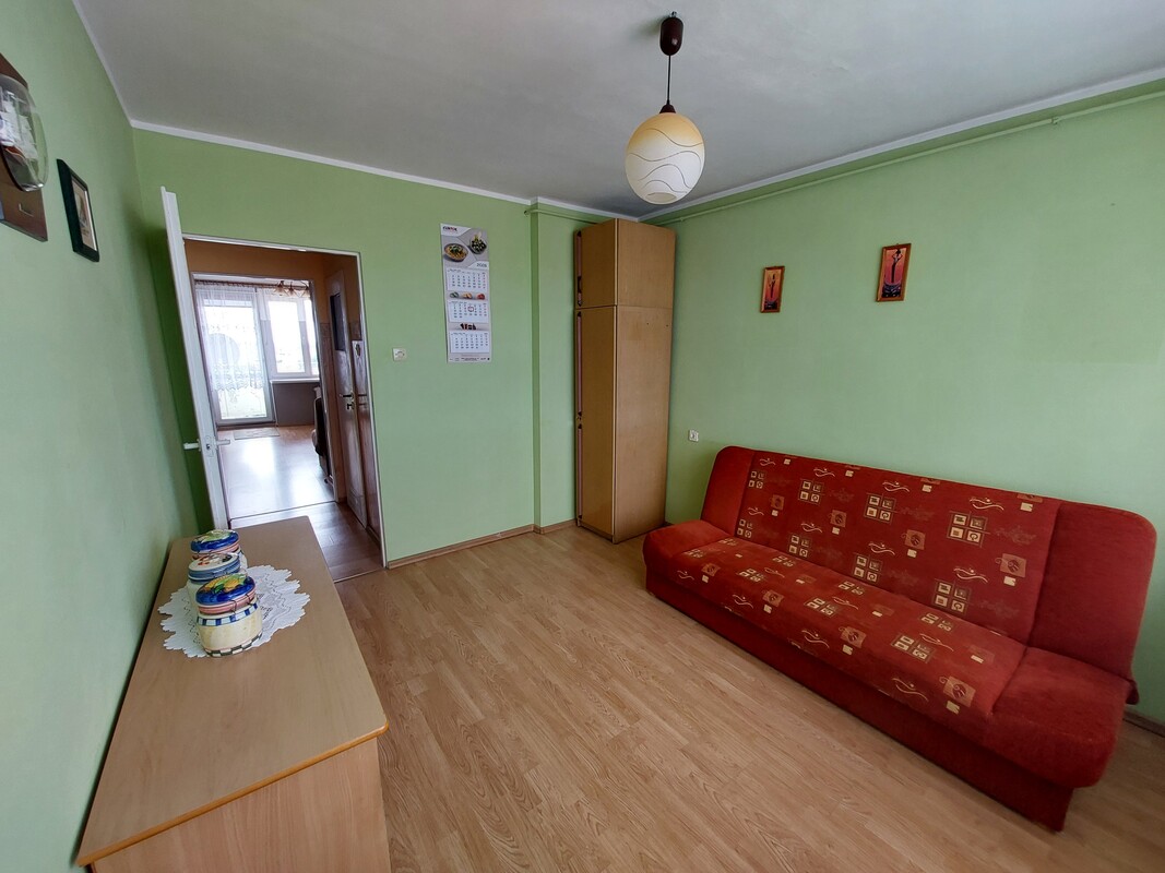 Elbląg Mieszkanie 2 pokojowe 47 m2 w świetnej lokalizacji w centrum Elbląga* duży salon* balkon* oddzielna kuchnia*
