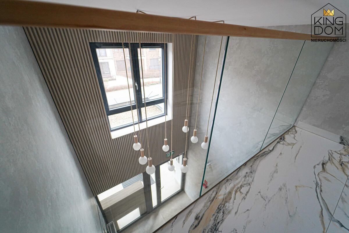 Elbląg 👑🏠 KINGDOM 🏠👑NIERUCHOMOŚCI BLISKO CIEBIE 2-POKOJOWY