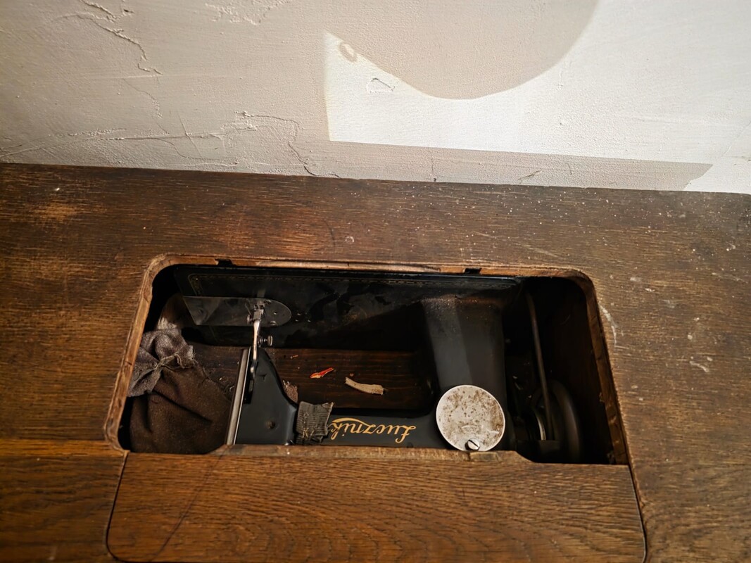 Elbląg Sprzedam maszynę. Sprawna, szyję.