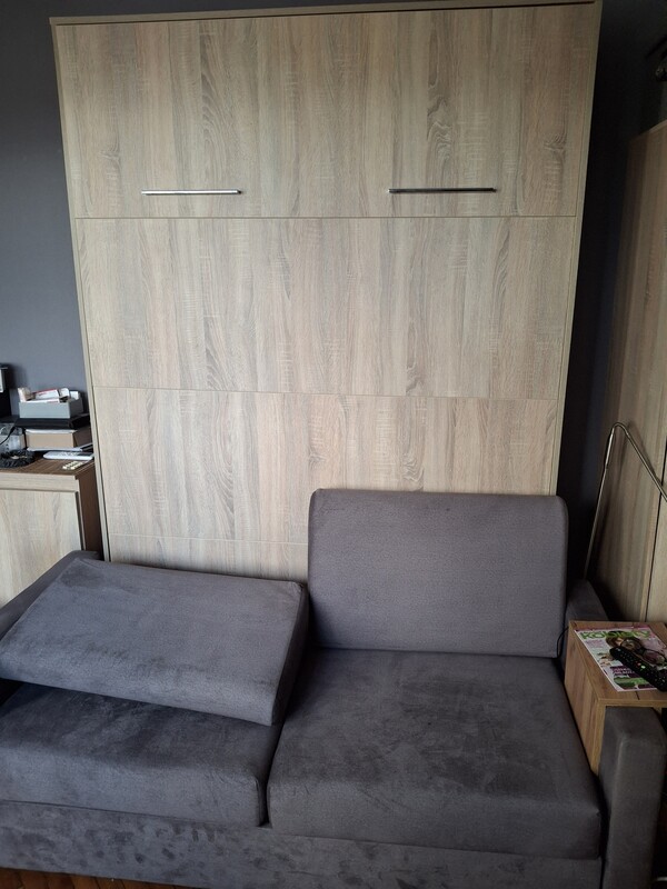 Elbląg Półkotapczan z sofą