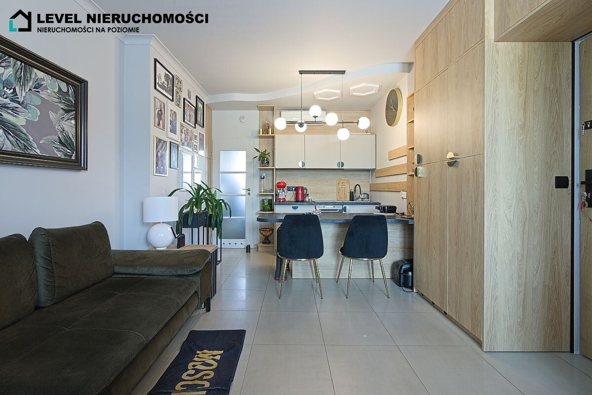 Elbląg LEVEL NIERUCHOMOŚCI Dom wielofunkcyjny w StegnieTrzy apartamenty94,63m2 NIERUCHOMOŚCI NA