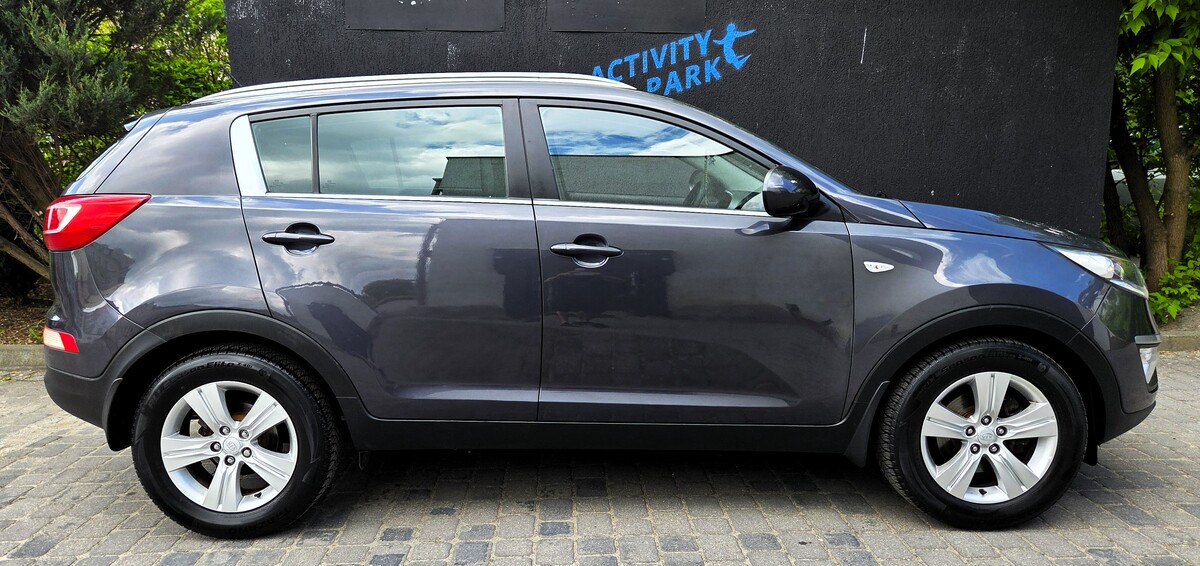 Elbląg KIA SPORTAGE 2012Rok 1,6Benzyna 136Km Bezawaryjna Jednostka Ekonomiczna-Klimatronik Poduszki