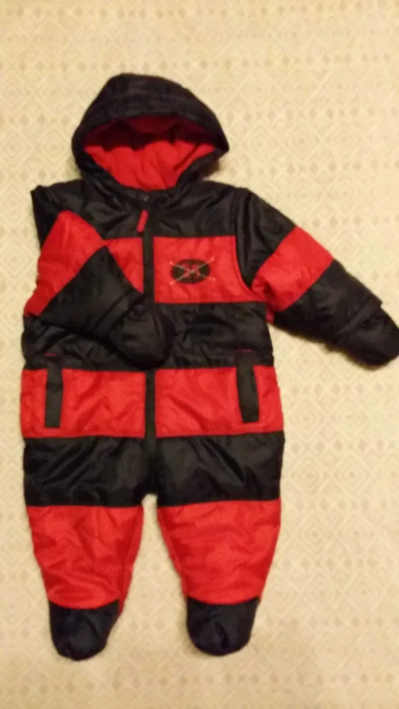 Elbląg Mam do zaoferowania nowy (brak papierowych metek), cieplutki kombinezon dla chłopca. Rozmiar 68 cm. Szczerze