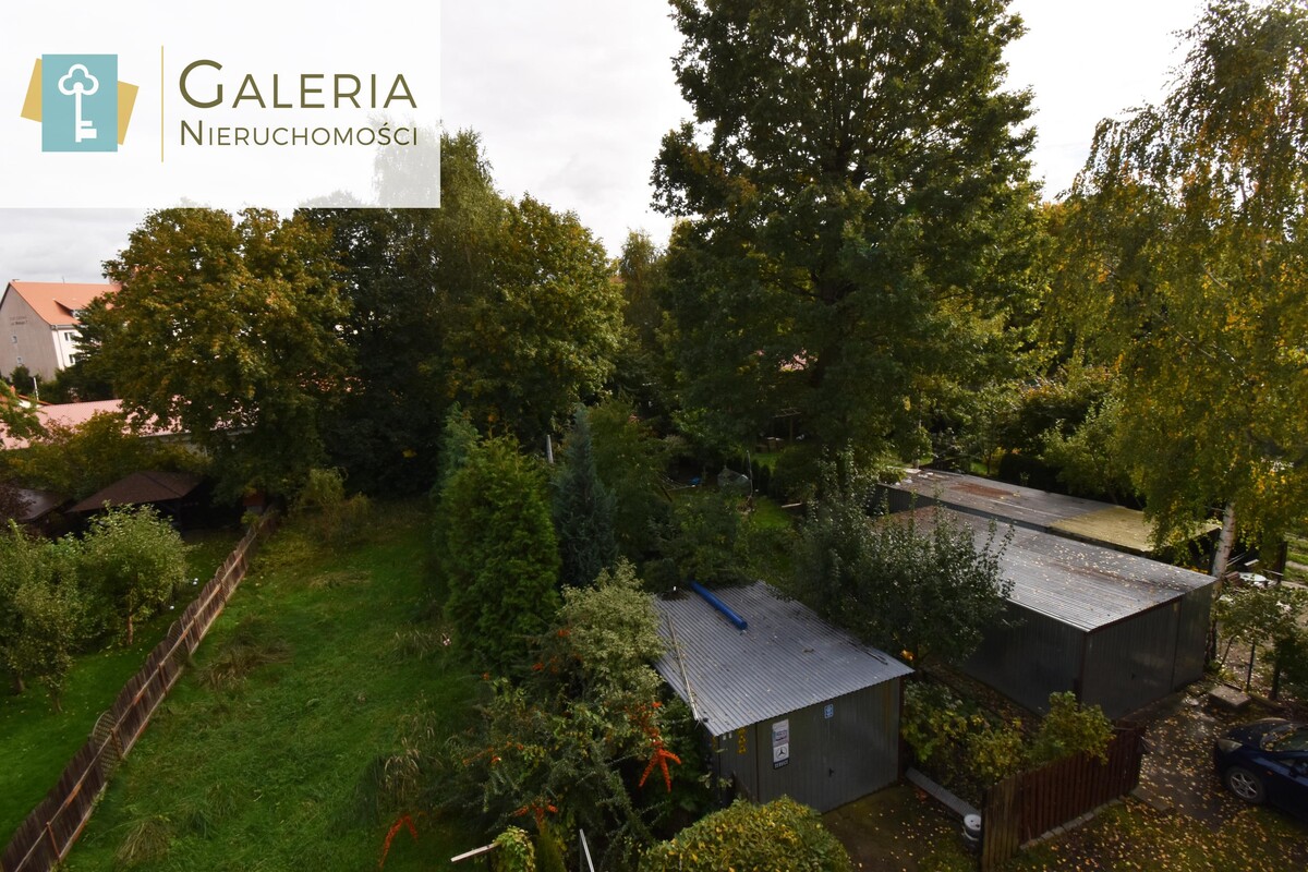 Elbląg GALERIA NIERUCHOMOŚCIZ pasji i miłości do nieruchomościNa sprzedaż: Dwupoziomowe mieszkanie z balkonem i