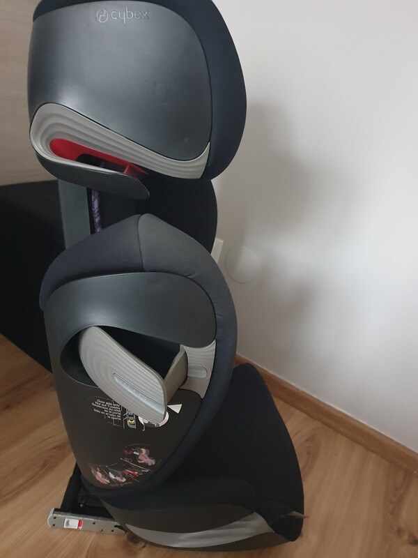 Elbląg Sprzedam fotelik samochodowy CYBEX GOLD, SOLUTION S-FIX. Fotelik jest przeznaczony dla dzieci od 15 kg do 36