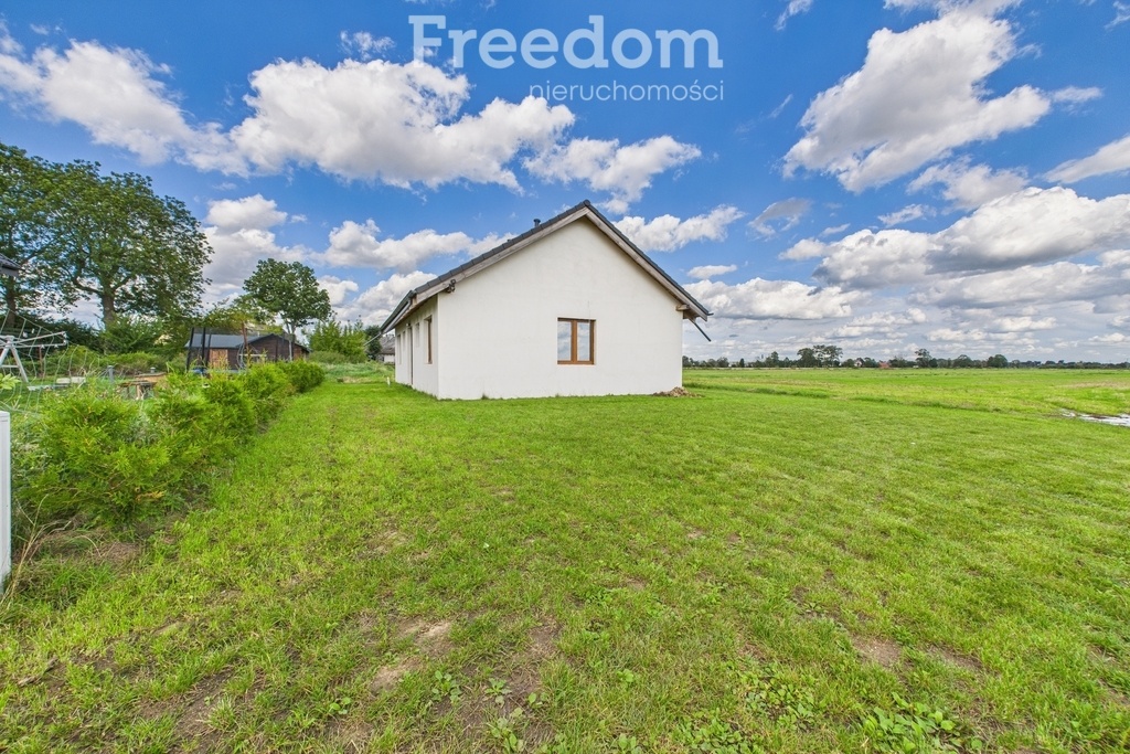 Elbląg FREEDOM NIERUCHOMOŚCISprzedam dom - Nowy dwór gdański. Oferuję na sprzedaż jednopiętrowy dom wolnostojący