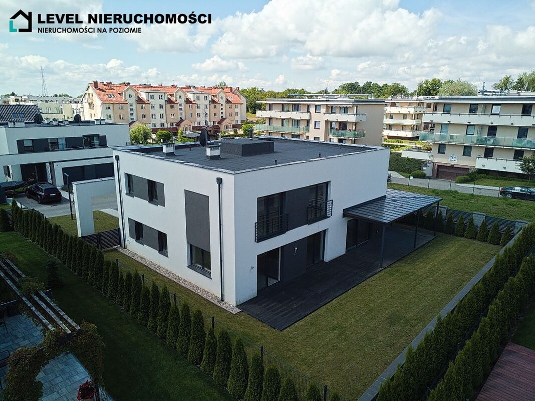 Elbląg LEVEL NIERUCHOMOŚCIJedyny taki dom w Elblągu254,10 m2 ul. GrodzieńskaNIERUCHOMOŚCI NA POZIOMIE
