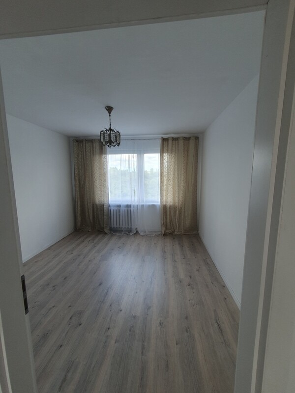 Elbląg Wynajmę mieszkanie 3 pokojowe Nad Jarem, 4 pietro  z pięknym widokiem na panoramę miasta. Salon z aneksem