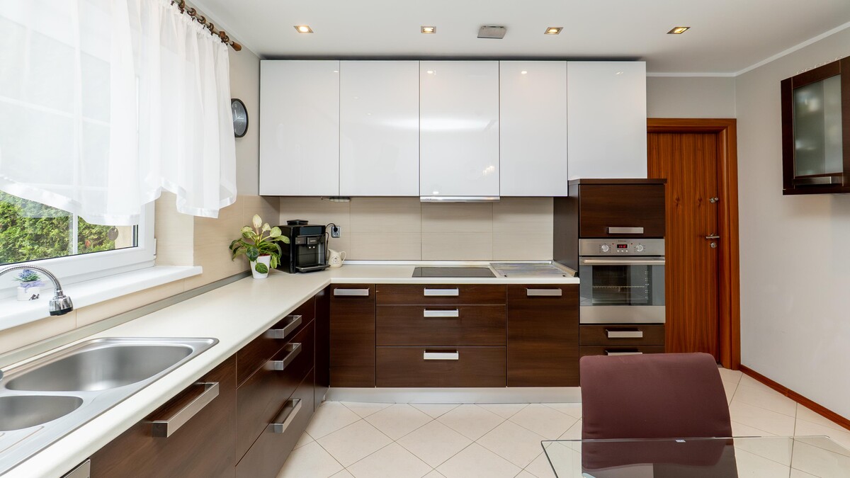 Elbląg TO MY SPRZEDAJEMYNIERUCHOMOŚCI W TYM MIEŚCIEBIURO NIERUCHOMOŚCIAMERICAN HOMEFOR SALE - DOM - JEMIOŁOWA