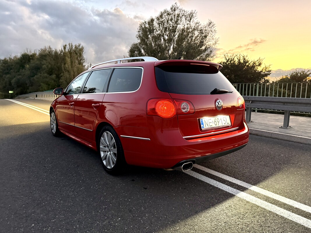 Elbląg Volkswagen Passat 2.0 R z 2009 roku, 200PS