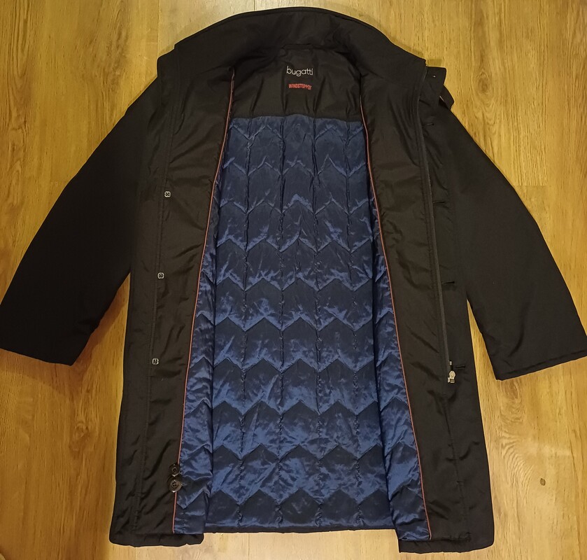 Elbląg NOWA kurtka / płaszcz krótki BUGATTI wymiary pachy 2x 61cm, długość 92 stan idealny, logowane zamki, lekko