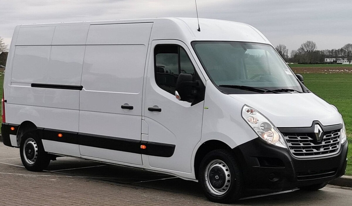 Elbląg 🚐 Wynajem busów – komfortowe i nowoczesne pojazdy w atrakcyjnych cenach! 🚐