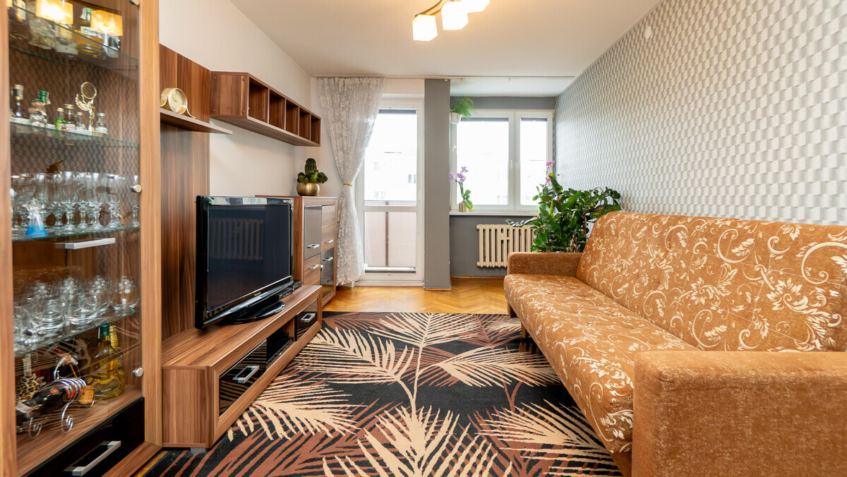 Elbląg TO MY SPRZEDAJEMYNIERUCHOMOŚCI W TYM MIEŚCIEBIURO NIERUCHOMOŚCIAMERICAN HOMEFOR SALE - 2 POKOJE -