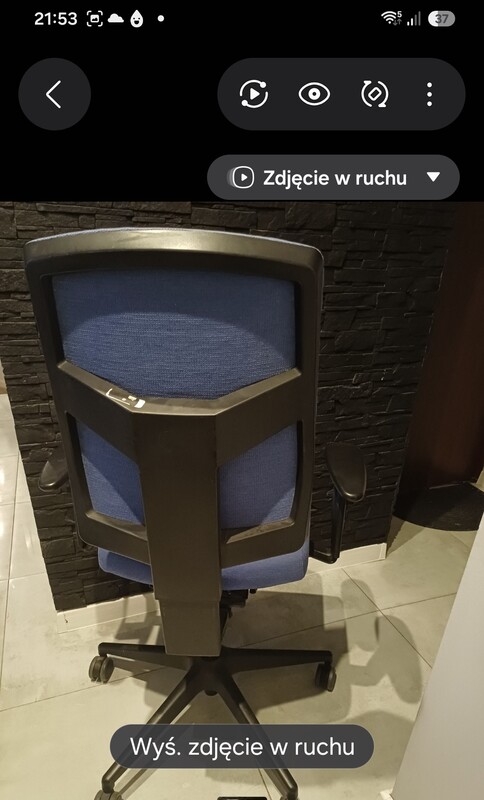 Elbląg Sprzedam używane krzesła do biurka. Krzesła są w dobrym stanie z normalnymi objawami użytkownia, działają w