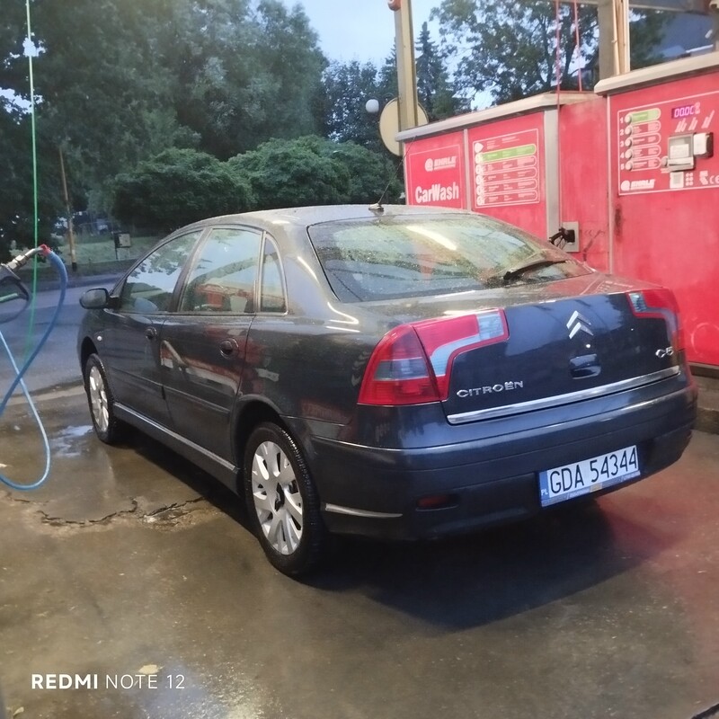 Elbląg Sprzedam CITROENA C5 - WERSJA EXCLUSIVE !. Kolor: Grafitowo / Czarny z Doskonałym silnikiem DIESLA - 2.0 HDI.